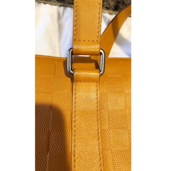 RARE!!!! LOUIS VUITTON TADAO MUSTARD DAMIER BAG - Picture 4 of 16